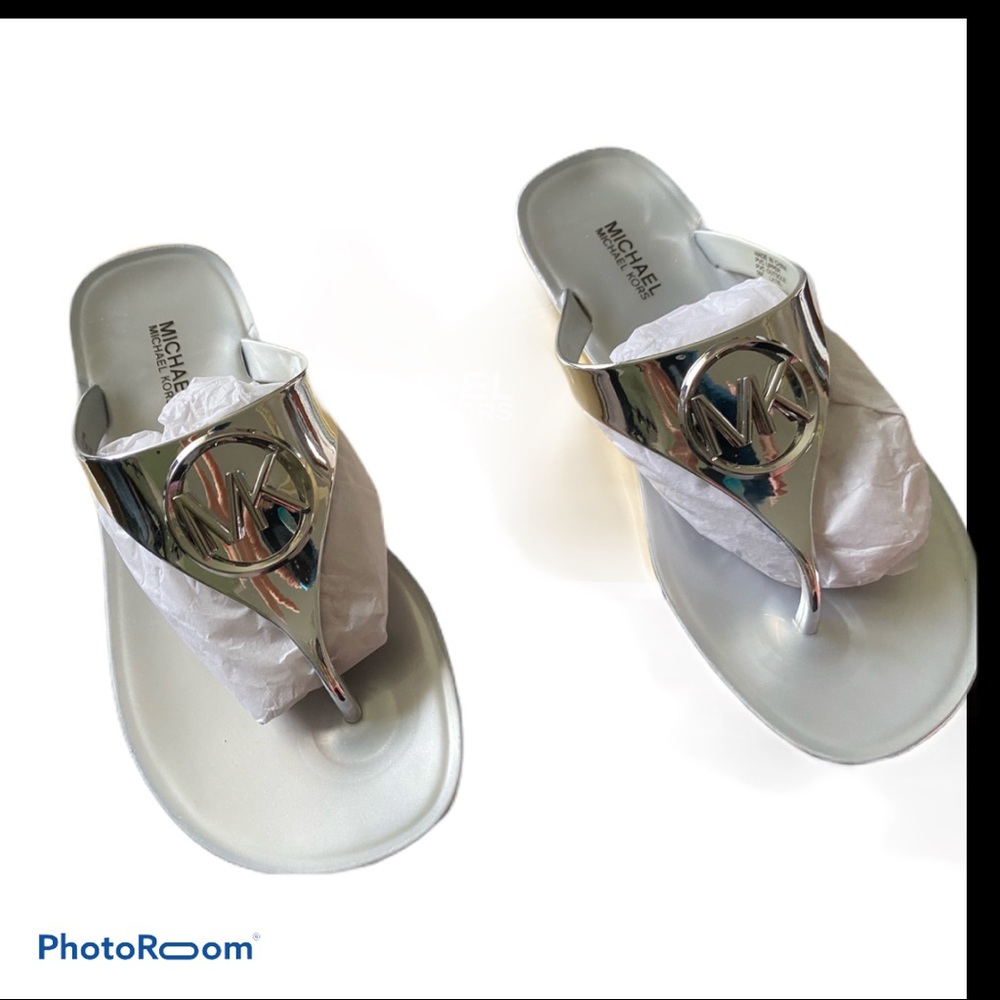 MK Flip Flops